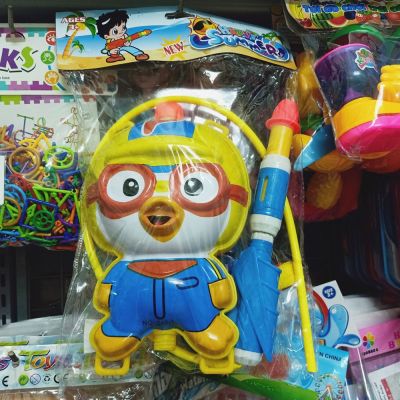 Balo súng nước đồ chơi hình Cánh Cụt Pororo