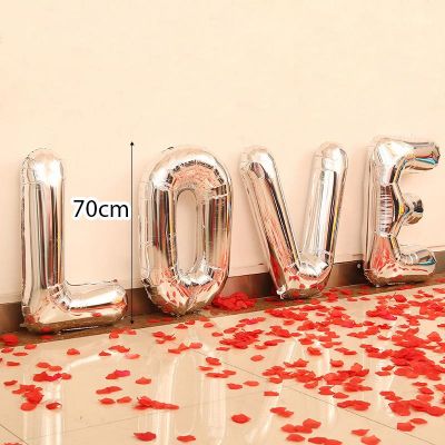 Bong bóng kiếng chữ LOVE Bạc tình yêu cao 70cm