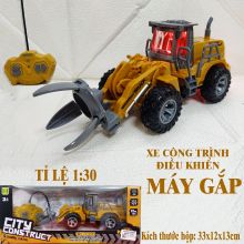 Xe công trình máy gắp điều khiển từ xa