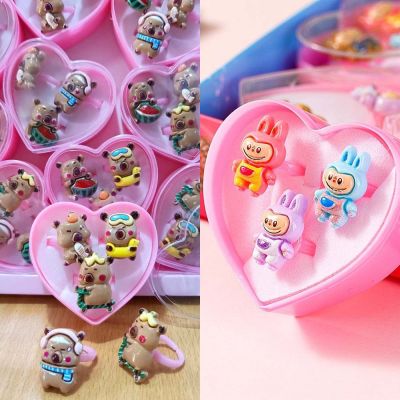 Hộp 3 Nhẫn Nhựa/ Kim Loại Điều Chỉnh Kích Thước Đáng Yêu Cho Bé Gái Hình Labubu, Capybara