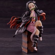 Mô hình Kimetsu No Yaiba figure Demon Slayer Nezuko Ngồi Hộp Thanh Gươm Diệt Quỷ size lớn