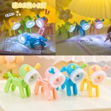 Đèn Pin Con Hươu, Nai, Tuần Lộc Mini Siêu Sáng Tiện Lợi Cho Bé Đi Du Lịch Dã Ngoại