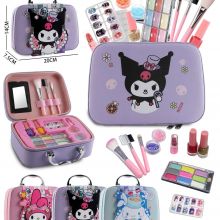 Đồ chơi trang điểm bé gái hình túi xách Sanrio Kuromi. Đồ chơi trang điểm an toàn cho trẻ em